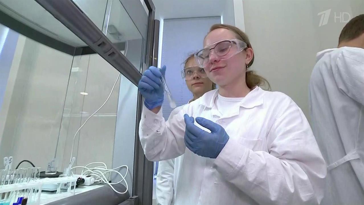 У самых умных российских школьников появился шанс стать миллионерами