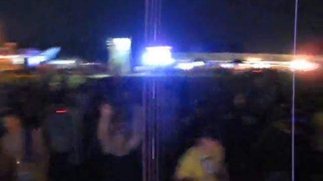 Dub Makers @ Global Gathering 2010 @ Play Johnny Beast - You Are Here (Dub Makers Remix) смотреть онлайн