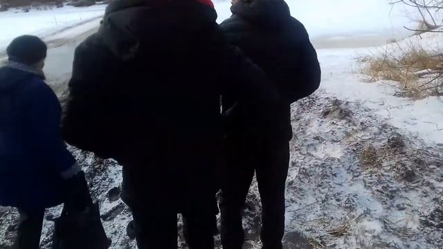 По брёвнышкам через р. Уда, Иркутская обл. смотреть онлайн