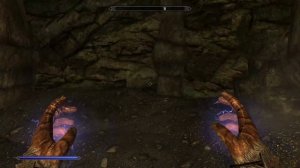 Исследуем утёсную пещеру в The Elder Scrolls V Skyrim - Special Edition