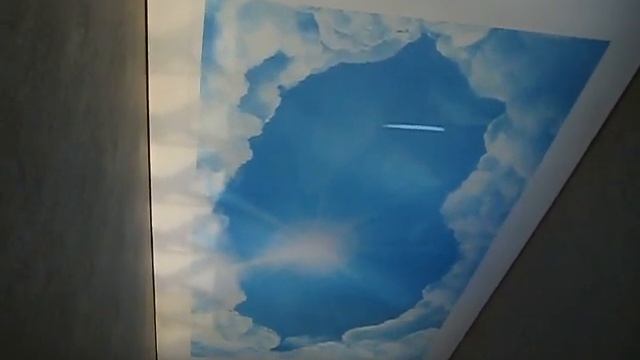 Полупрозрачный натяжной потолок смотреть онлайн