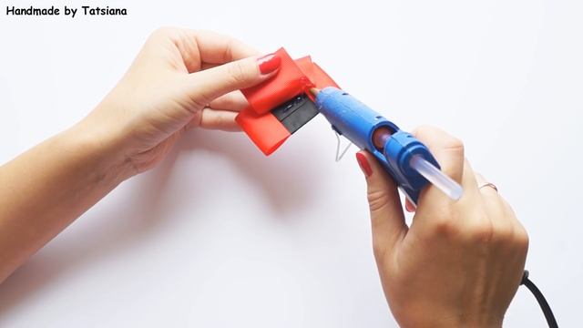 Брошь из репсовых лент, Мастер-класс / Brooch of grosgrain ribbon, Tutorial смотреть онлайн