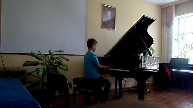 Гречанинов." Моя лошадка", исполняет Илья Чернов смотреть онлайн