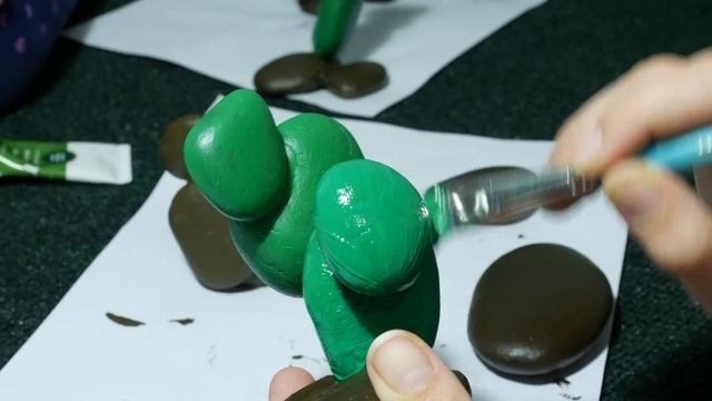 Делаем и разукрашиваем Каменные Кактусы для своих детей