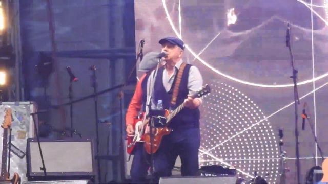 Чайф в Мончегорске: "Пусть всё будет так, как ты захочешь" смотреть онлайн