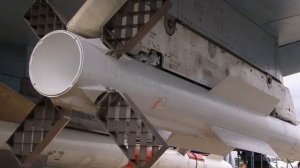 Китайские СМИ впечатлила таинственная ракета класса «воздух-воздух»  «Изделие 180»