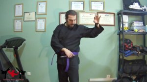 Nunchaku lezione n°5: RIMBALZI BOUNCE ?? ПОДПРЫГИВАТЬ.mp4