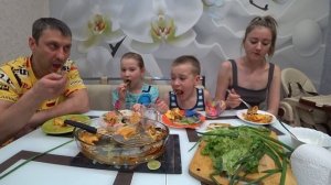 МУКБАНГ ФАРШИРОВАННЫЕ МАКАРОНЫ ДЛЯ НАС / КУШАЕМ ВКУСНО. MUKBANG STUFFED PASTA