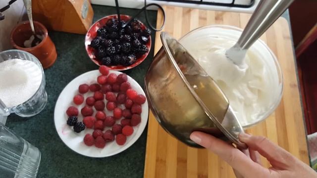 Малиновый торт. Рецепт. смотреть онлайн