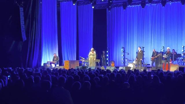 221209 - Holy Night, Weeping Willows & Lisa Nilsson смотреть онлайн