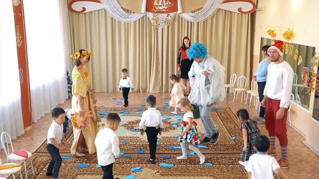 "Осенняя сказка", группа 2 "Кнопочки" смотреть онлайн