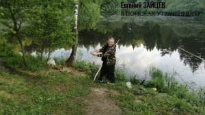 Рыбалка, на что клюёт карась ? Взял на червячка...