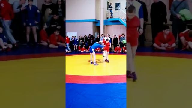 Открытый турнир среди юношей по борьбе самбо посвященные 23 февраля дню защитника отечества. смотреть онлайн