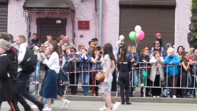 Праздничное шествие в День рождения города Иркутска. смотреть онлайн