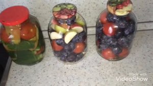 ПОМИДОРЫ СО СЛИВАМИ В ЗАГАДОЧНОМ МАРИНАДЕ! РЕКОМЕНДУЮ #помидоры_со_сливами#vlogbynikaмосковскиебудн