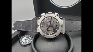 Обзор часов Hublot Classic Fusion Racing Grey Chronograph Titanium 45 mm 521.NX.7071.LR