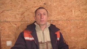 Педаль для регулировки оборотов электродвигателя.