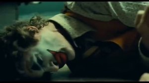 Смех Джокера  Хоакин Феникс