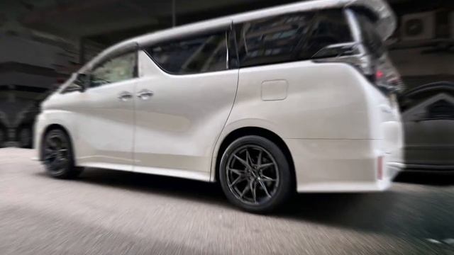 RAYS VV21S on TOYOTA ALPHARD