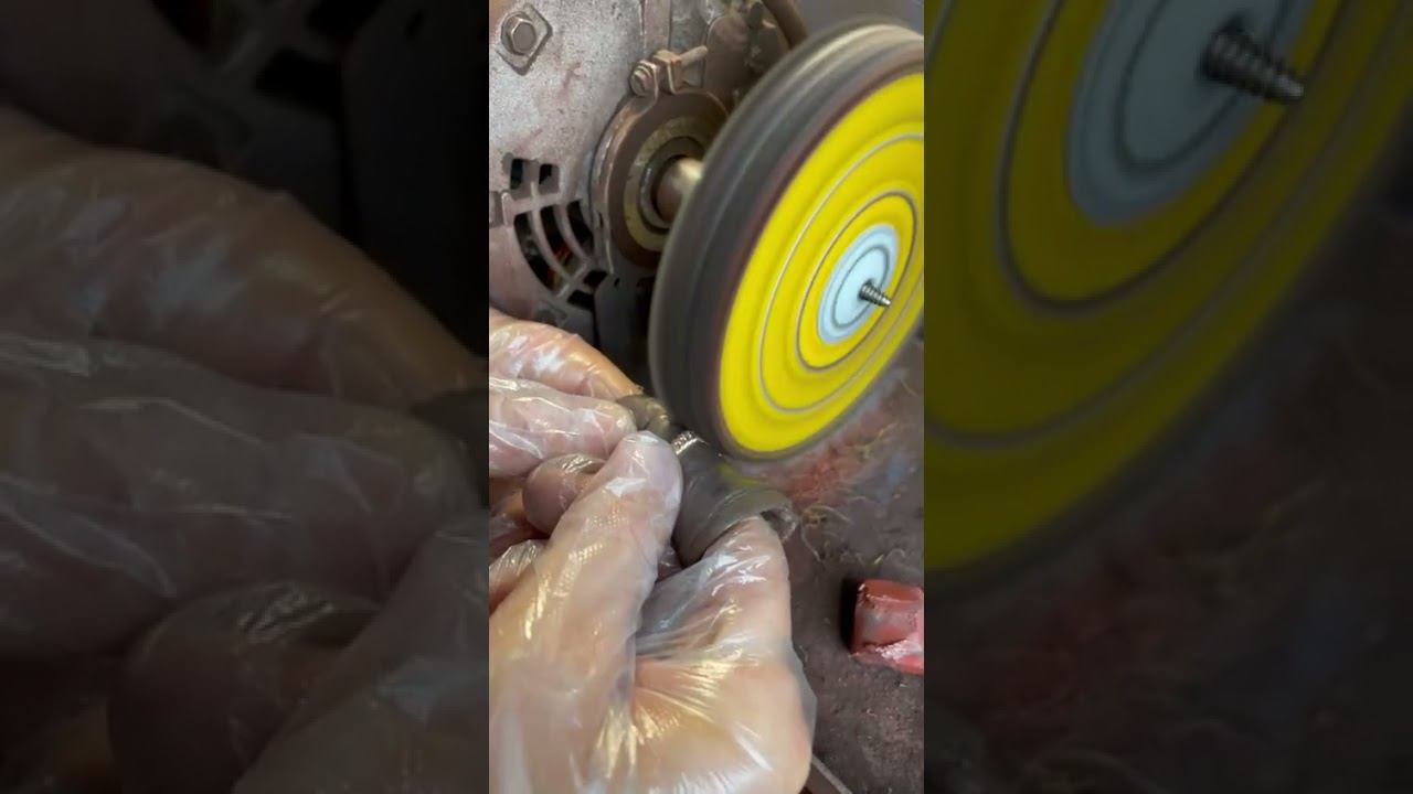 Полировка золотой цепи | Polishing a gold chain смотреть онлайн