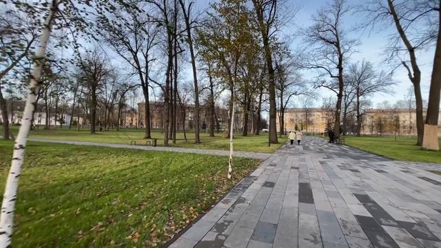 Уфа. прогулка по скверам, паркам и аллеям, осень 2023