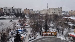Центральная площадь в Тюмени. колесо обозрения. 22 февраля, 2023г.