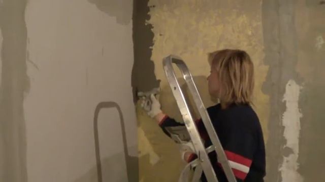 Подготовка стен к поклейке обоев. смотреть онлайн