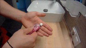 Как защитить руки во время уборки