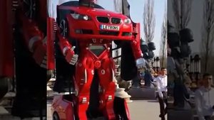 РОБОТ-ТРАНСФОРМЕР ИЗ НАСТОЯЩЕГО АВТОМОБИЛЯ BMW.2016