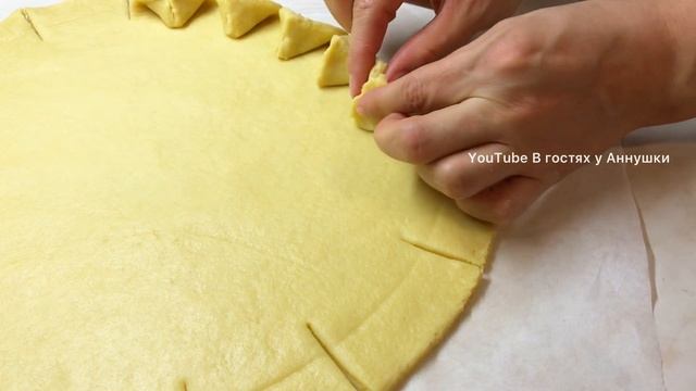 Красивый Пирог с вареньем и сливочным сыром Рецепт пирога на песочном тесте