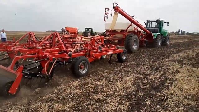 Демонстрация трактора ХТА-250-21 (двигатель DEUTZ  256 л.с.) с посевным комплексом ELVORTI Alkor 7.