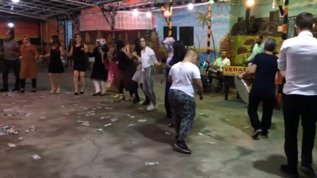 Свадьба курдов в г. Диярбакыр