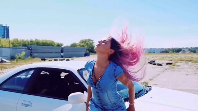 Облако волос летает тает тает смотреть онлайн