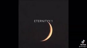Я бы про счастье спел,но мне грустно шепчет луна🥀🌙