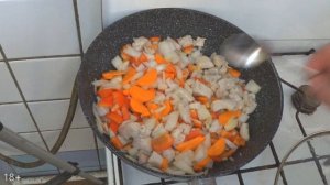 Как приготовить куриный суп с фасолью (Субтитры)
