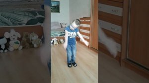 Лучшая песня для бабушки, Оладушки для бабушки, танец от Ивана