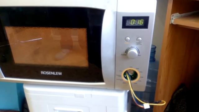 Ремонт микроволновки нестандартным способом смотреть онлайн