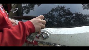 2004 Infiniti FX35 Rear Wiper Blade Replacement