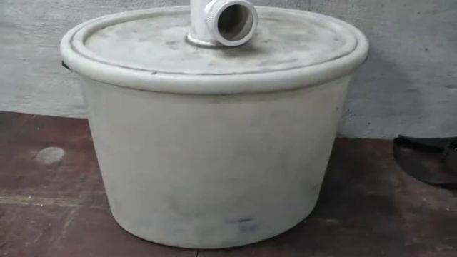 Без пыли пилить болгаркой , шлифовать, убирать мусор . смотреть онлайн