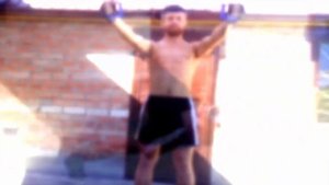 Упражнения с пружинным эспандером. Движение шестое: "Жим в сторону"