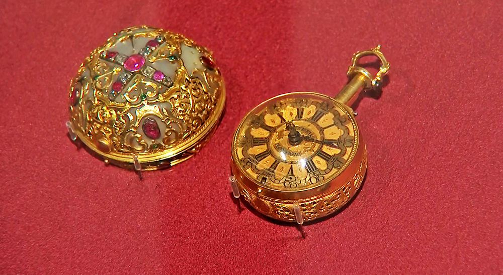 Музеи Московского Кремля подготовили выставку, посвященную коллекционерам / Город новостей на ТВЦ