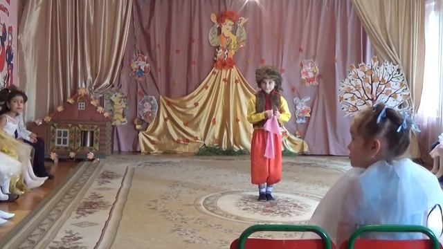 Детский утренник в садике Золотая Осень