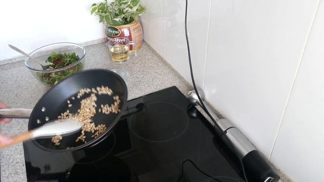 Соус Песто из вяленых помидор с базиликом! Вкуснейший рецепт итальянского соуса! Готовить просто!