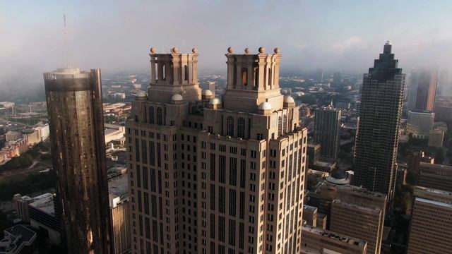 Drone Footage Of City Buildings смотреть онлайн