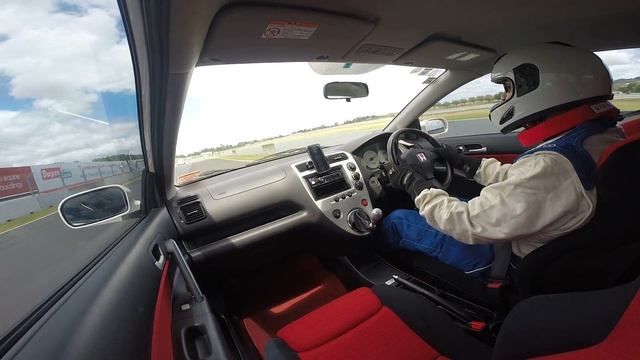 Honda Civic Type R EP3 on Pukekohe Raceway Dec 05 смотреть онлайн