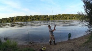 Рыбалка река Ока район Серпухова август 2018 год.