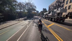 New York City Loop with Aiyana | fixedgear