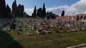 Могилы Дягилева,Стравинского и других на острове мертвых.