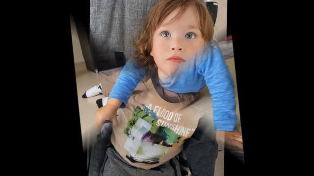 Красивый ребенок! смотреть онлайн