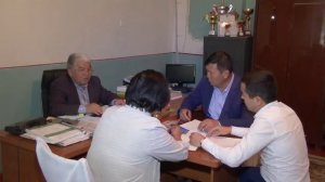 По жалобе школьников на избиения учителя начата проверка